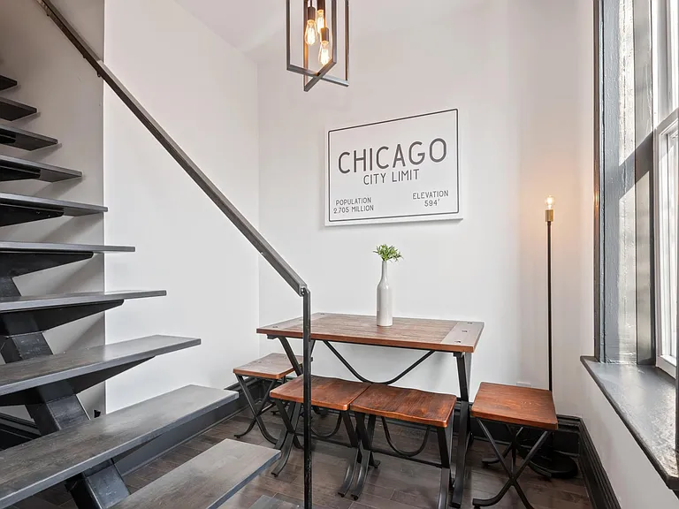 1836 N Paulina St #3 — Photo 8
