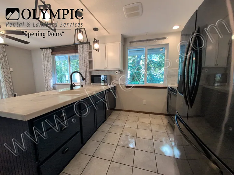 1500 lake park24_08032026
