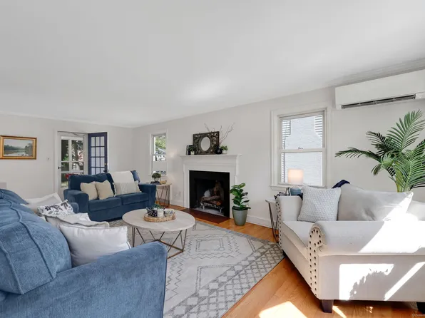 632 Park Road, West Hartford, CT 06107