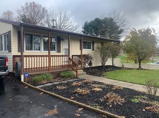 180 Perry Dr NW, Canton, OH 44708