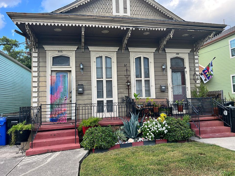 1st image of 2525 Ursulines Ave
