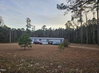 520 Fire Lane Rd, Bunnlevel, NC 28323