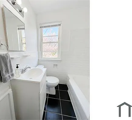 316 E Belvedere Ave — Photo 4