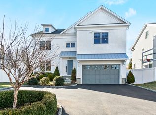 20 Church St S, Westport, CT 06880