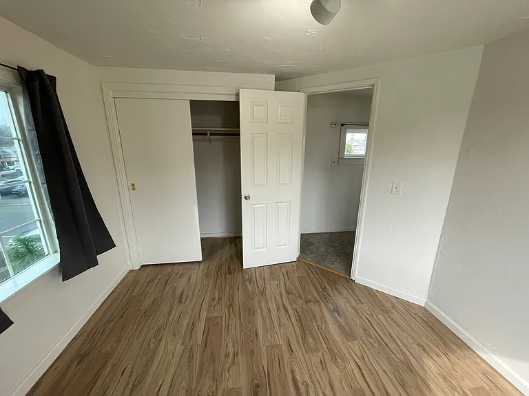 708 B St — Photo 14