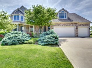 4415 Southford Trace Dr, Champaign, IL 61822