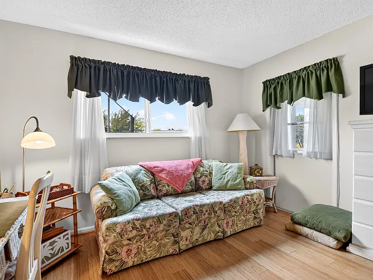 3425 Via Poinciana #201 — Photo 22