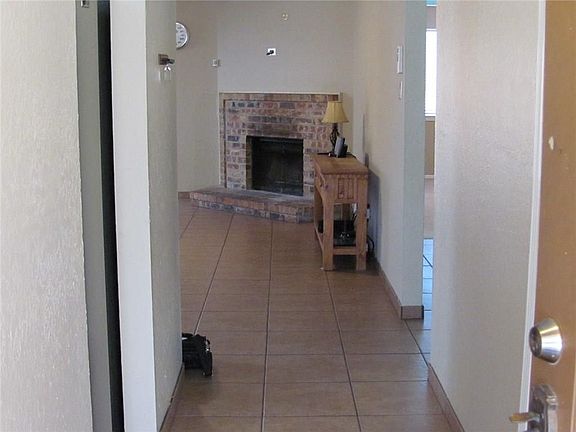 3rd image of 3726 Duck Creek Dr