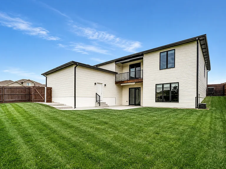 2961 Valley Stream Dr — Photo 37