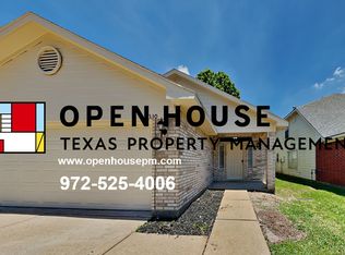 7330 Parkland Manor Dr, Cypress, TX 77433