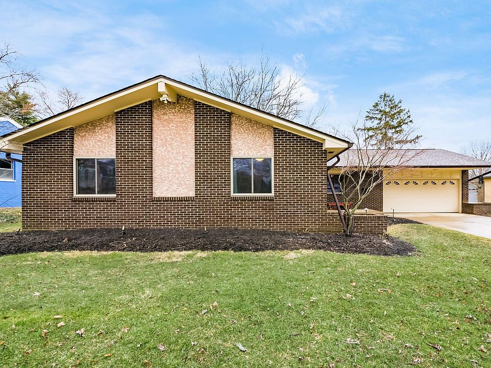 1st image of 4484 Loos Cir E