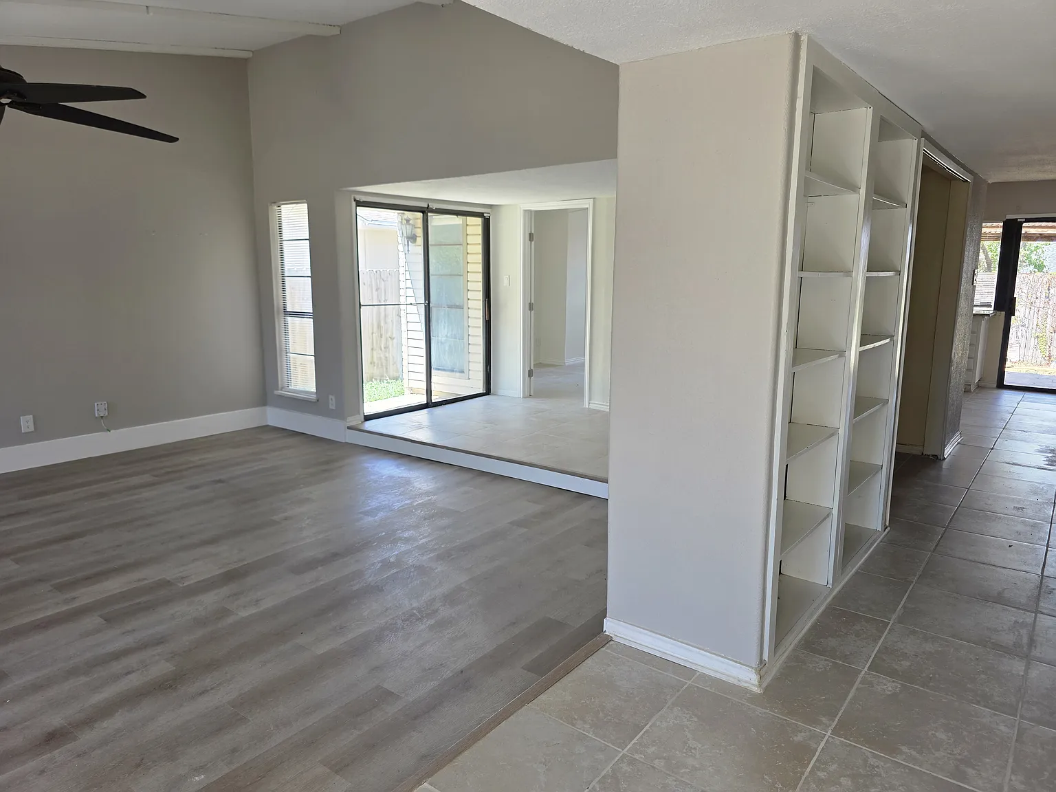 4 bed, 1881 sqft, $2,345 — Photo 4