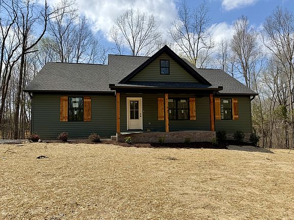 5th image of 1015 Mount Olive Rd