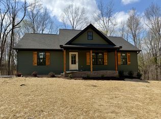 1015 Mount Olive Rd, Westmoreland, TN 37186