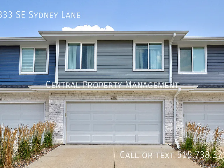 2333 SE Sydney Ln — Photo 2
