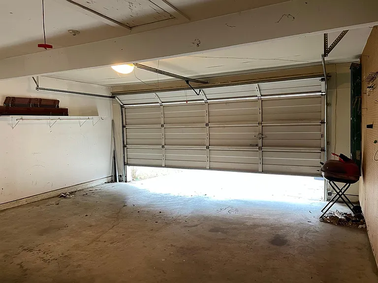 2-car garage