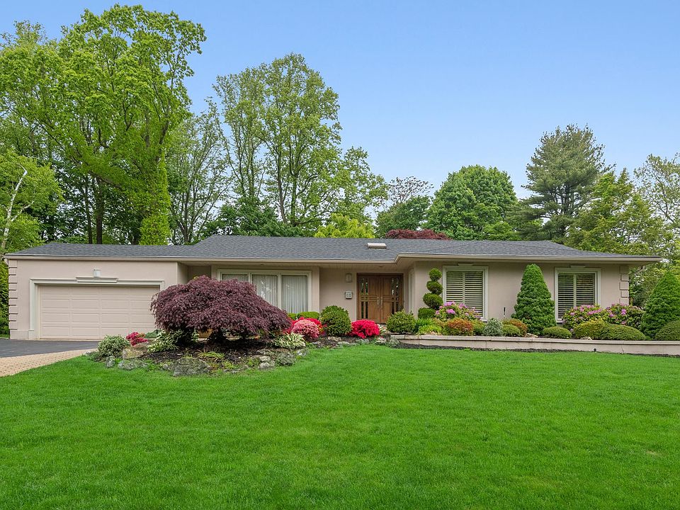 1st image of 65 Ash Dr