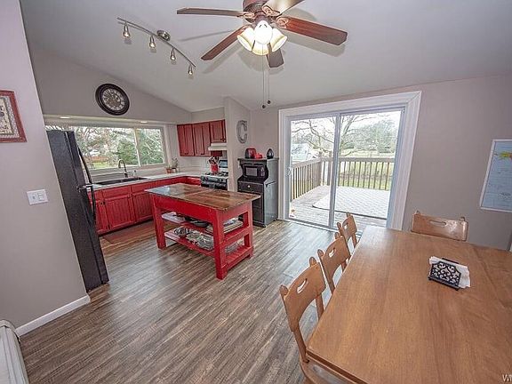 5th image of 65 E Galewood Dr