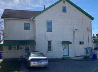 2038 Constitution Blvd, Arnold, PA 15068