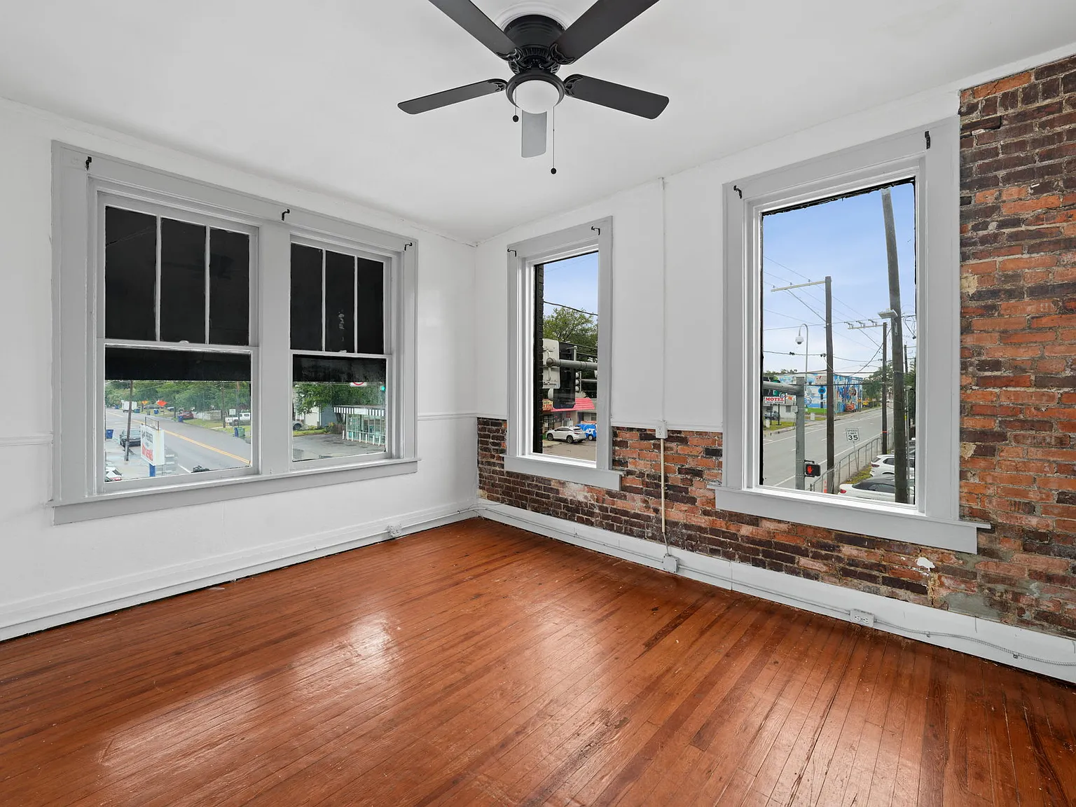 1 bed, 720 sqft, $1,800 — Photo 2