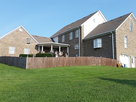 3rd image of 107 Morgan Dr