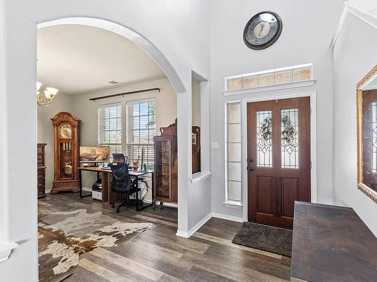 227 Sandstone Trl — Photo 4