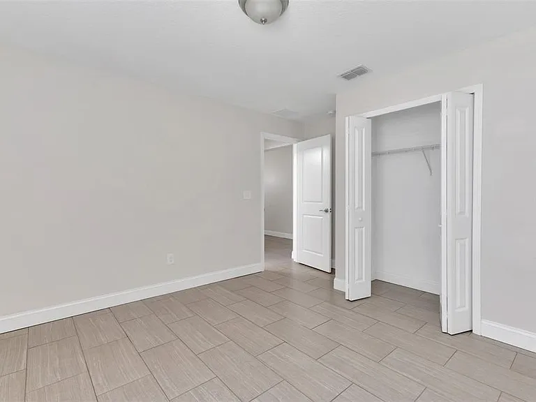 1206 Beechdale Ct — Photo 13