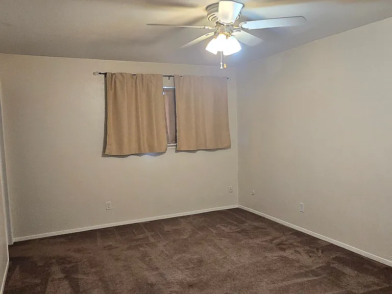 1026 Willow Oaks Cir #MAIN — Photo 10