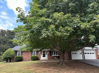 1721 Erin Way, Bowling Green, KY 42104