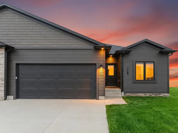 2211 N 26th St, Norfolk, NE 68701