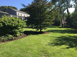 1 South Rd, Wading River, NY 11792