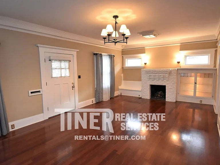 2804 F St — Photo 11