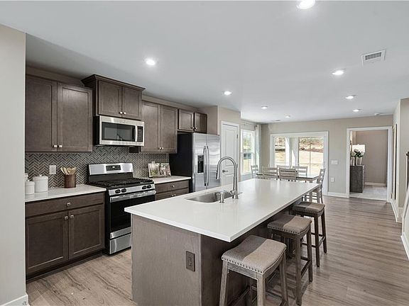 2nd image of 3012 Trinkle Rd #13E