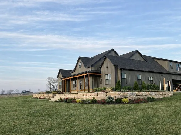 6346 NW Landon Rd, Topeka, KS 66618