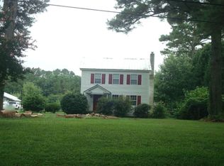 1649 Benefit Rd, Chesapeake, VA 23322