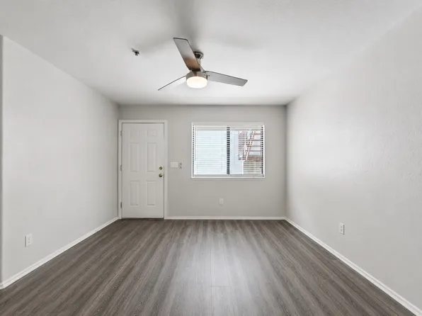 3301 E Earll Dr Unit 107, Phoenix, AZ 85018