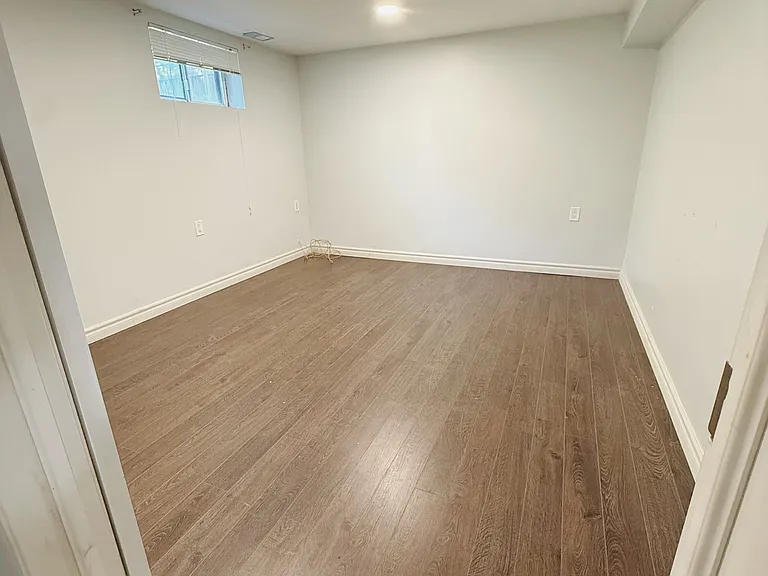 391 Taylor Mills Dr S — Photo 9