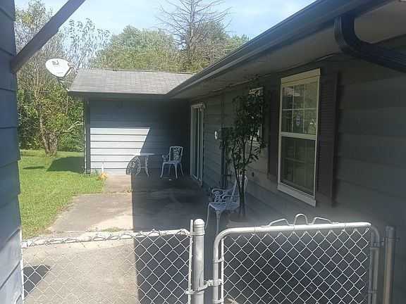 4th image of 3944 Kivet Ct