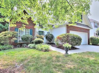 3423 Cranberry Nook Ct, Charlotte, NC 28269
