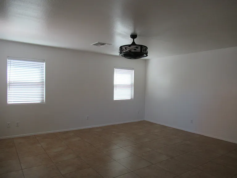 900 W Broadway Ave #49 — Photo 8
