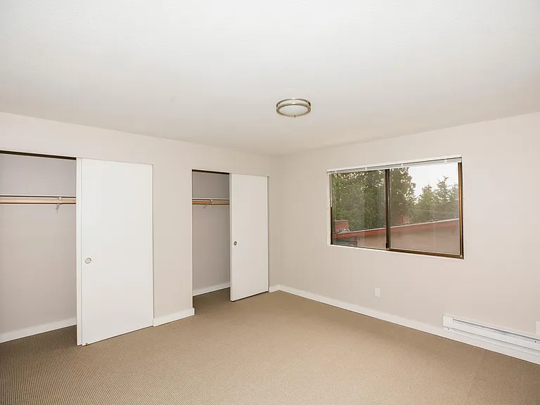 514 NE 97th St #103 — Photo 3