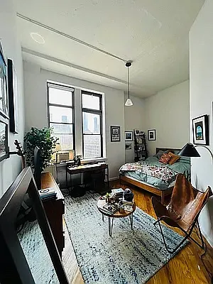 Rented by Corcoran | media 21