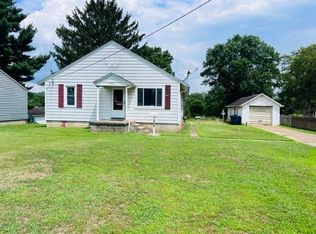 935 Stewart St, Newark, OH
