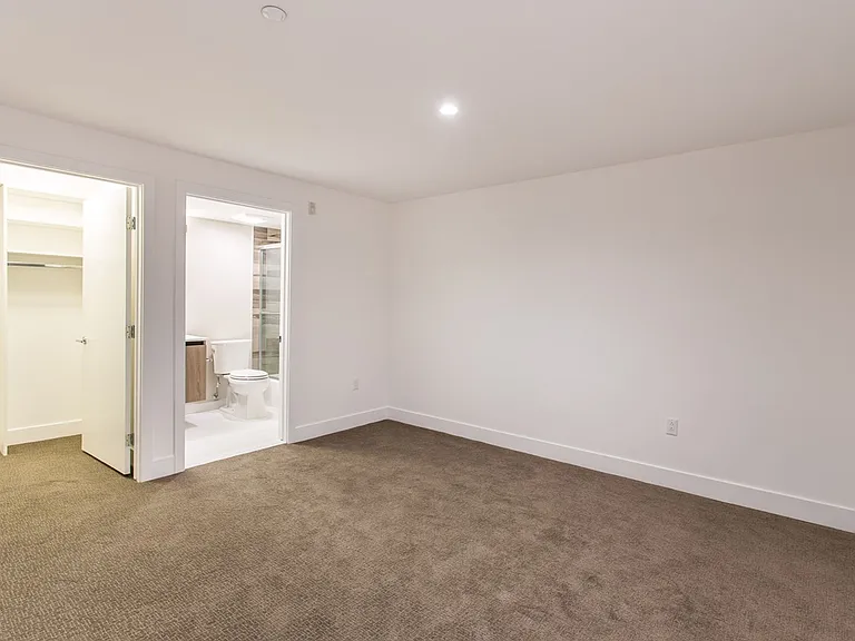 La Brea Regency LLC — Photo 9
