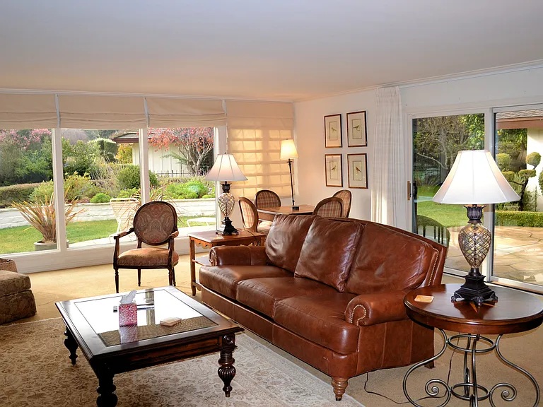 7060 Valley Greens Cir — Photo 5