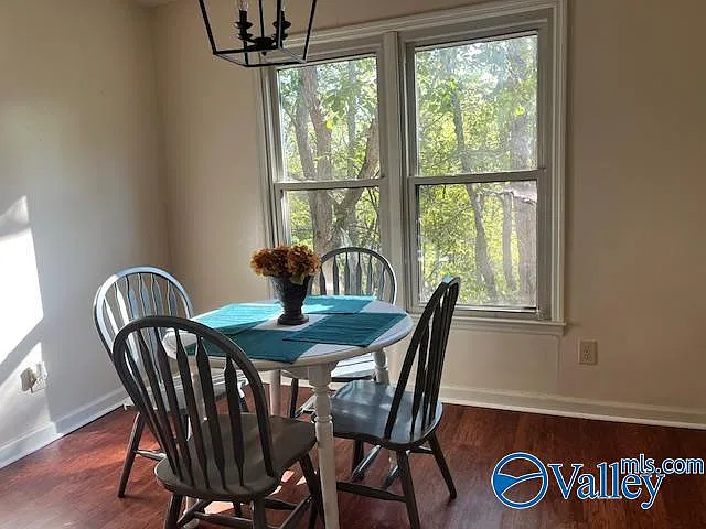 2 bed, 2.0 bath, 1155 sqft, $1,050 — Photo 3