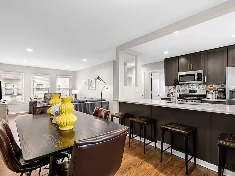 1809 W Farnum Ave #3 — Photo 14