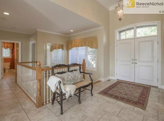 Soaring 14 ft ceilings in this open & spacious floor plan