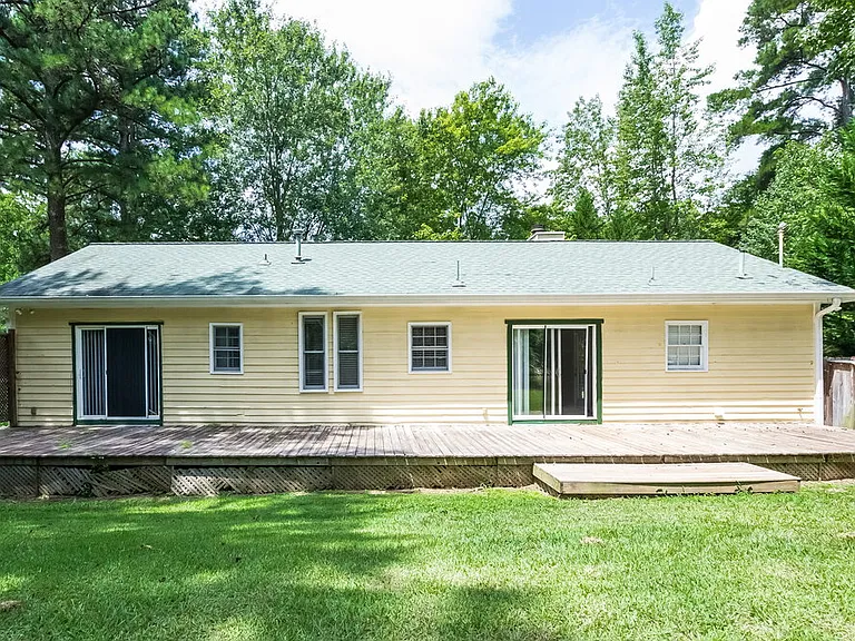 155 Sunny Ln — Photo 14