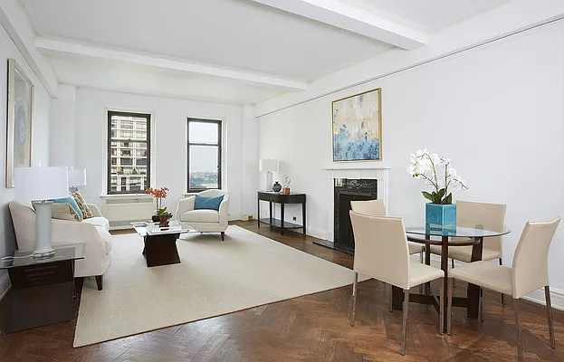 Sold by Stribling | media 15